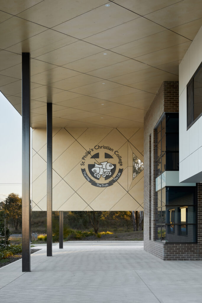 SHAC_SPCC_SeniorSchool_3137